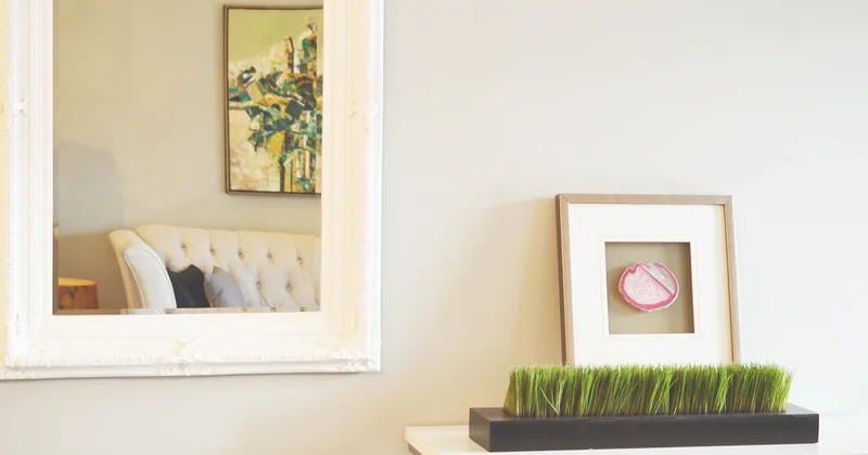 How to make a shelf look fancy?