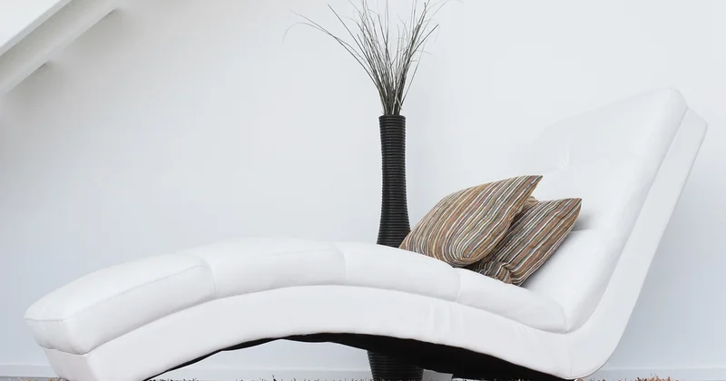 The numbers behind minimalist decorating